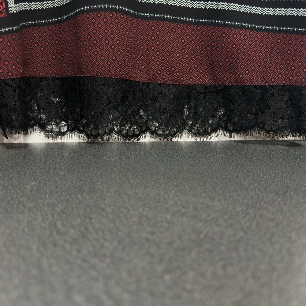 Express Black and Red Patterned Blouse - Picture 5 of 5